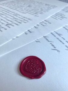 Liefdesbrief in kalligrafie met lakzegel